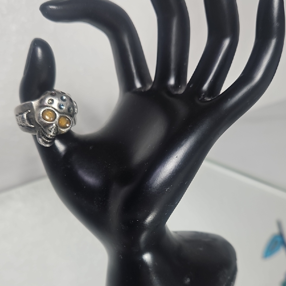 Vintage Solid Sterling Silver Skull Stash Ring